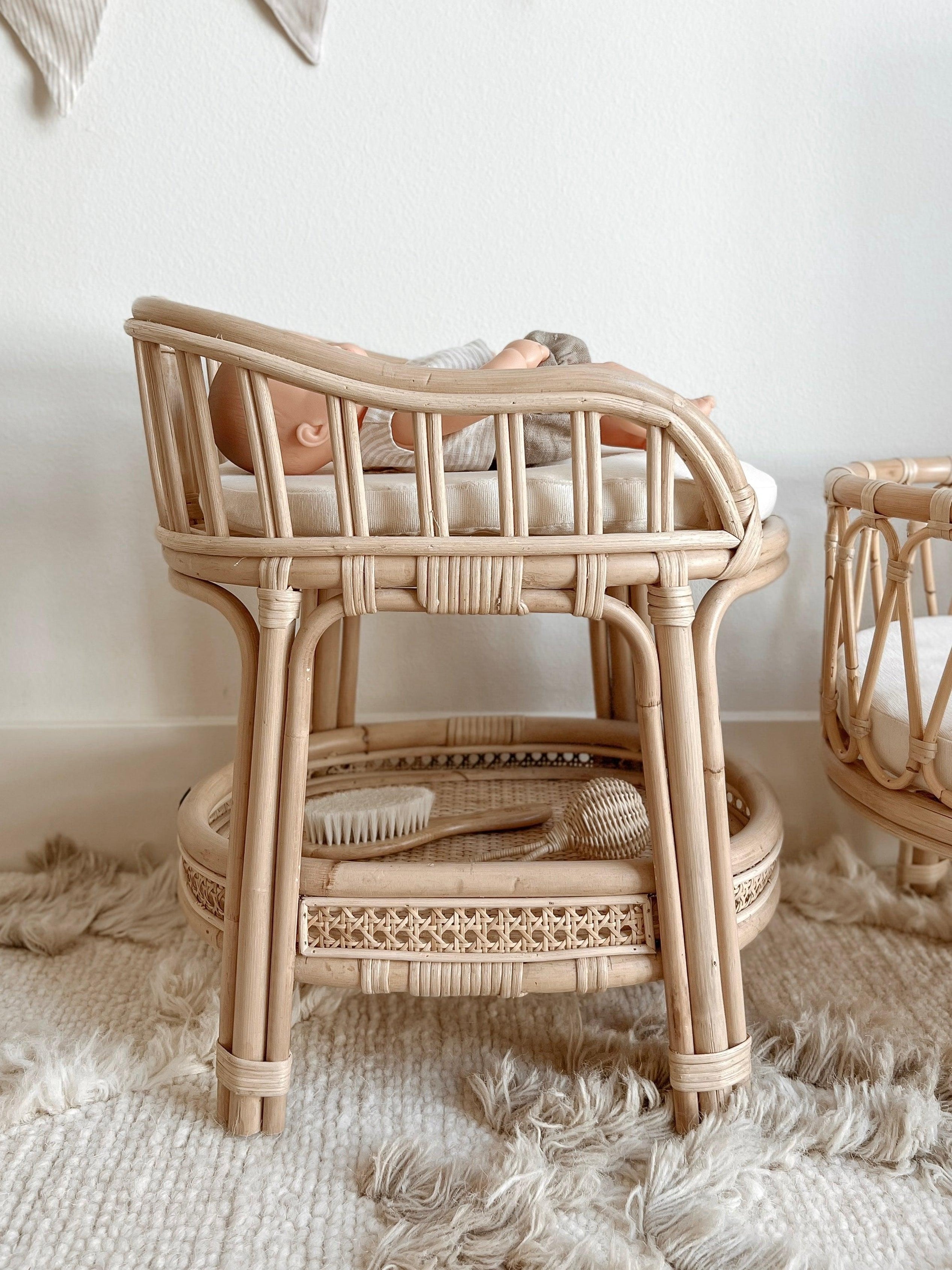 Woven Wilde Rattan Doll Changing Table
